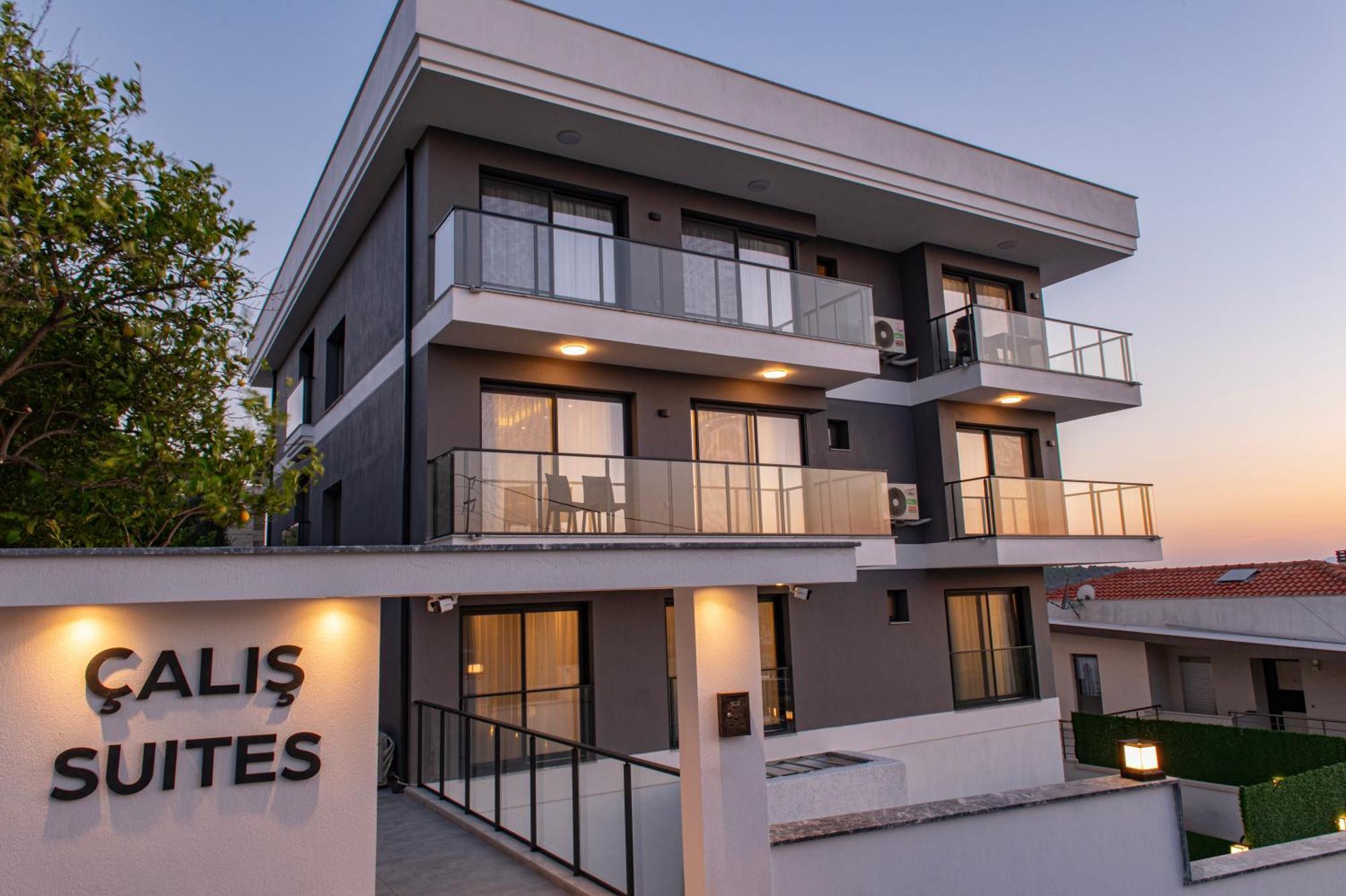 Calis Suites Cesme - Only Family Buitenkant foto